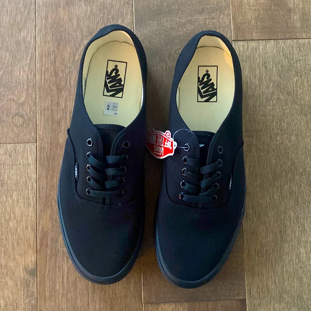 Brand New Men’s Black Low Top Vans Size 13 - Style “Authentic” - BNIB / NWT